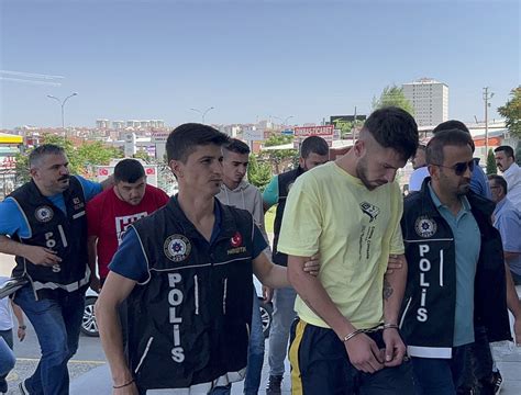 Elazığ'da silah ticareti yaptığı iddiasıyla bir zanlı tutuklandı - Son Dakika Haberleri